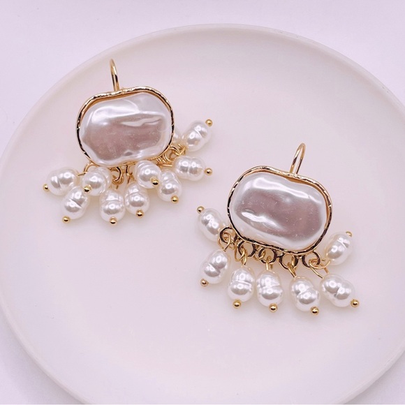 Anthro Baroque Pearl Drop Earrings - Picture 1 of 8